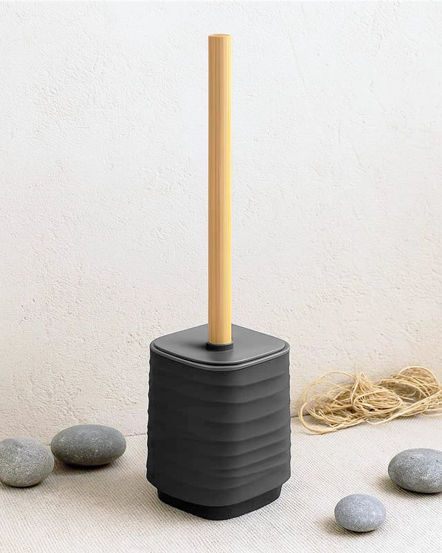 Portascopino in plastica ABS e bamboo grigio Alabama in opaco e naturale montato a parete, vista del design e della...