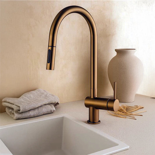 Rubinetto cucina bocca estraibile in ottone oro rosa spazzolato PVD Novara