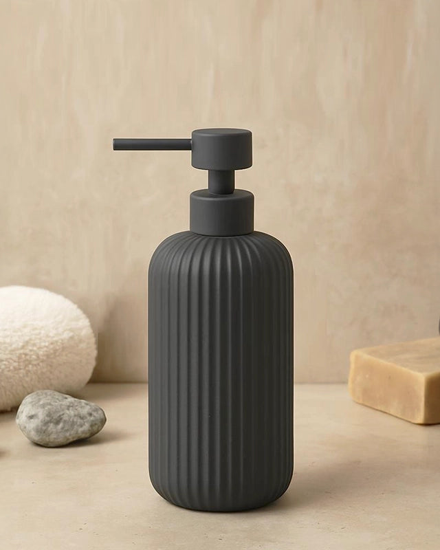Set accessori bagno in ceramica grigio Color 3pz, vista laterale del profilo a muro - Exagonshop