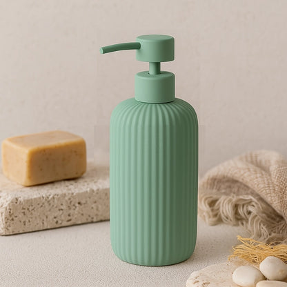 Set portaspazzolini dispenser portasapone e portascopino in ceramica verde Color