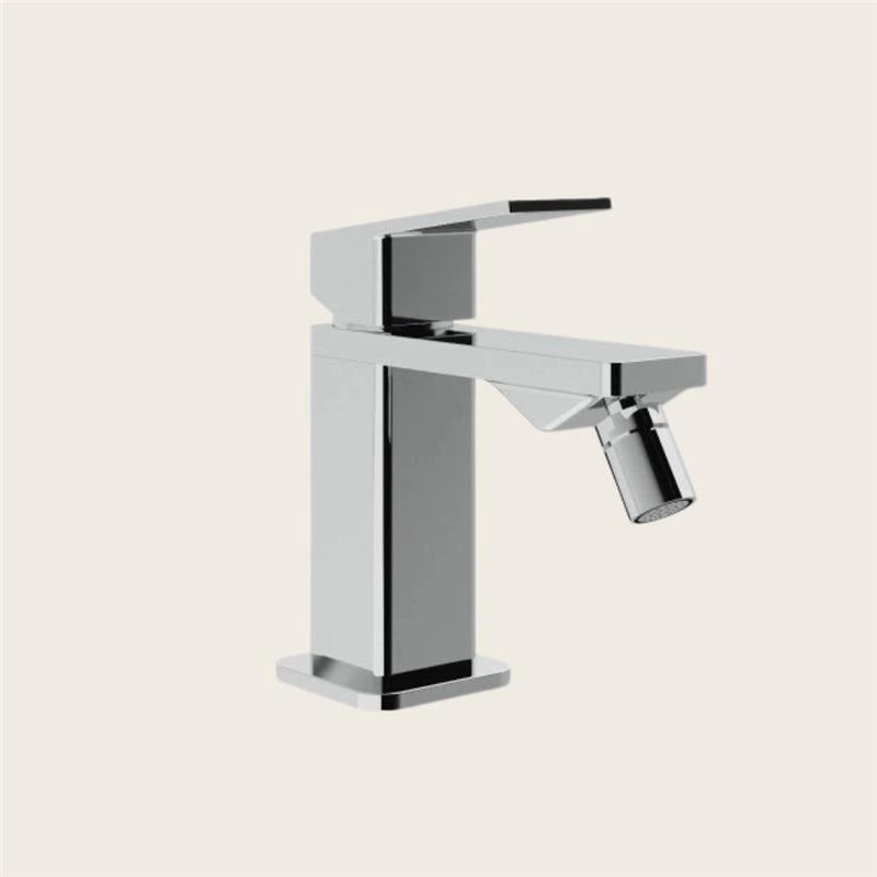 Treemme Pa36 Miscelatore monocomando bidet cromo Cromo Lucido, vista frontale della maniglia e della bocca di erogazione...