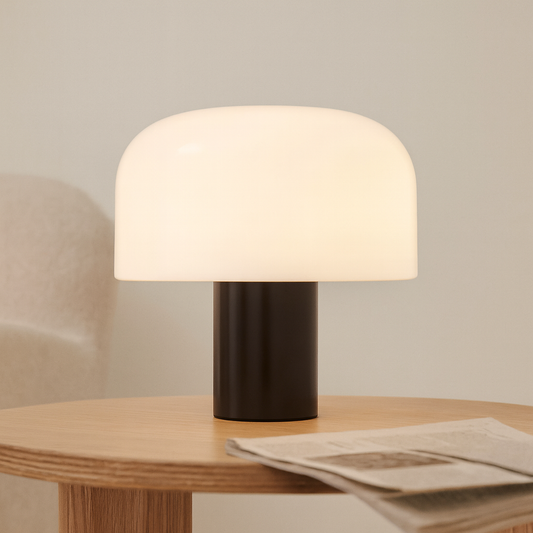 Lampada da tavolo 33 cm in vetro opalino triplex bianco con base in alluminio cioko Bellhop Glass T F1074026 Flos