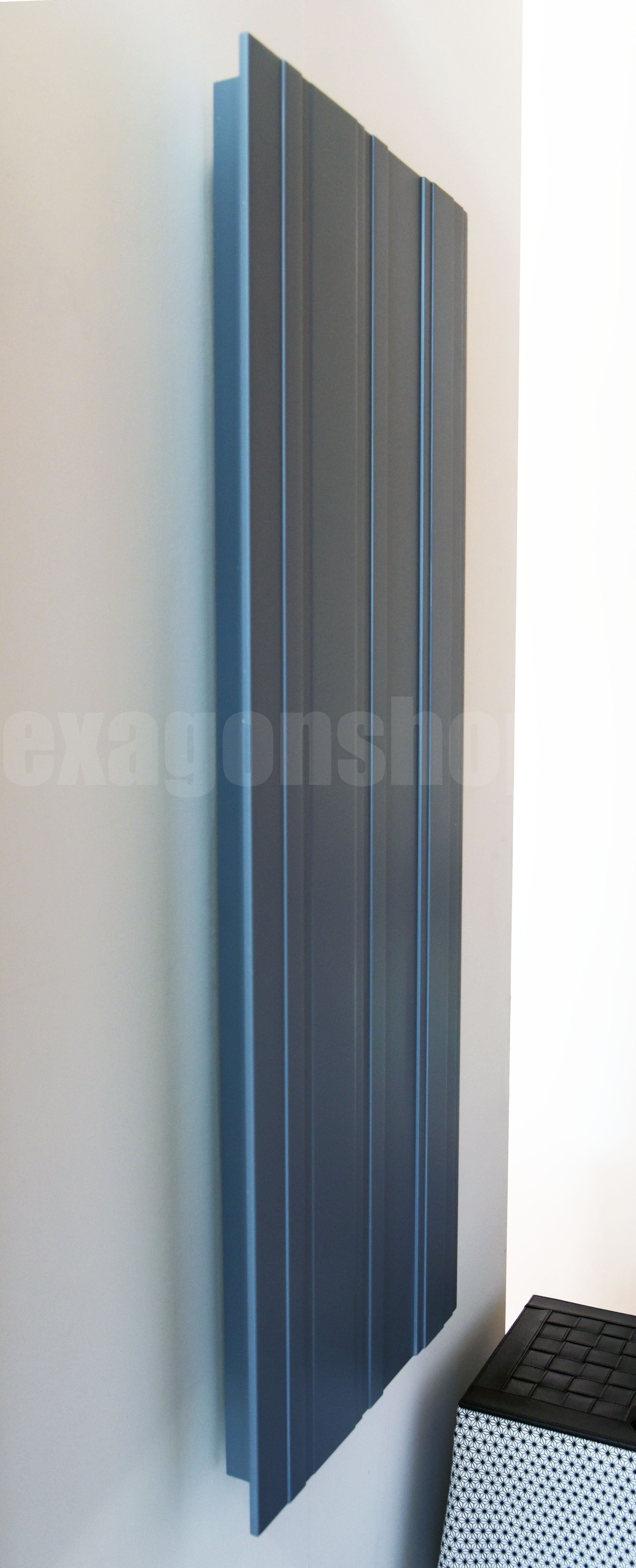 Antonio Lupi Bit Radiatore 120x45 Ad Acqua Grigio Pioggia, vista laterale che mostra profilo e dimensioni - Antonio Lupi...