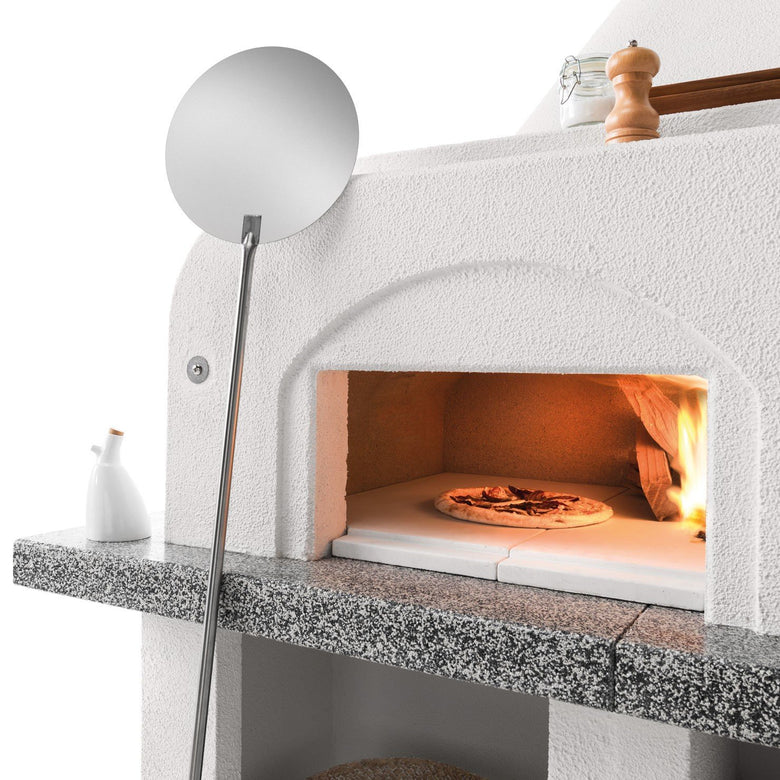 Palazzetti Antille 2 barbecue con forno a legna grezzo, vista laterale che mostra profilo e dimensioni