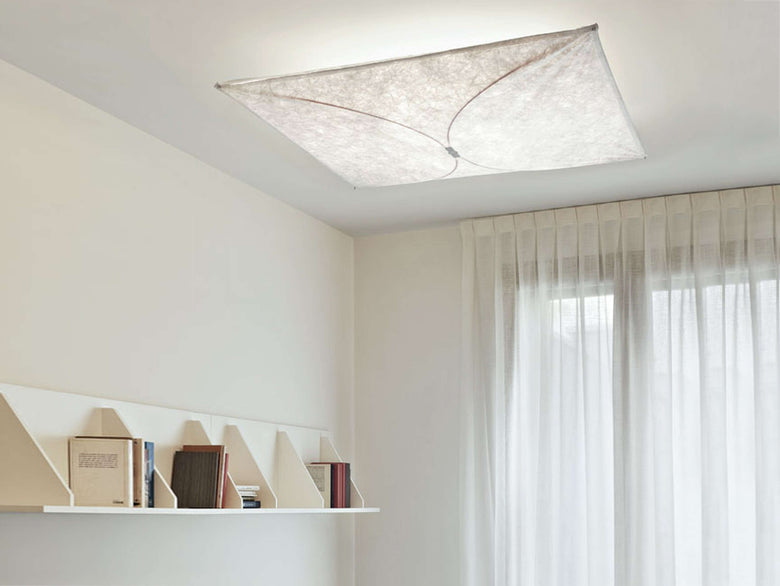 Flos Ariette 1 Lampada 80 cm da soffitto o parete in tessuto spenta, dettaglio del corpo lampada e dei materiali