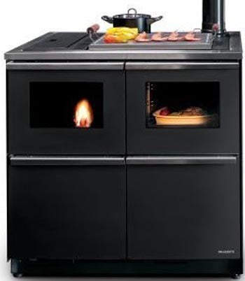 Cucina A Pellet ad acqua in Acciaio Nero Palazzetti Bella, vista laterale che mostra profilo e dimensioni