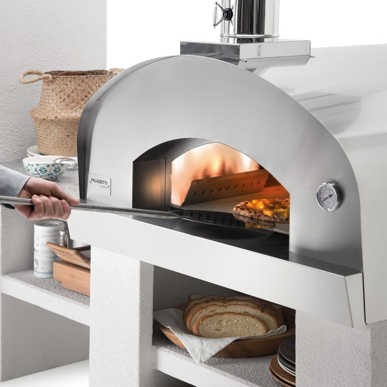 Palazzetti Carmine forno pizza a legna da appoggio Acciaio, dettaglio del pannello comandi e della bocca di carico