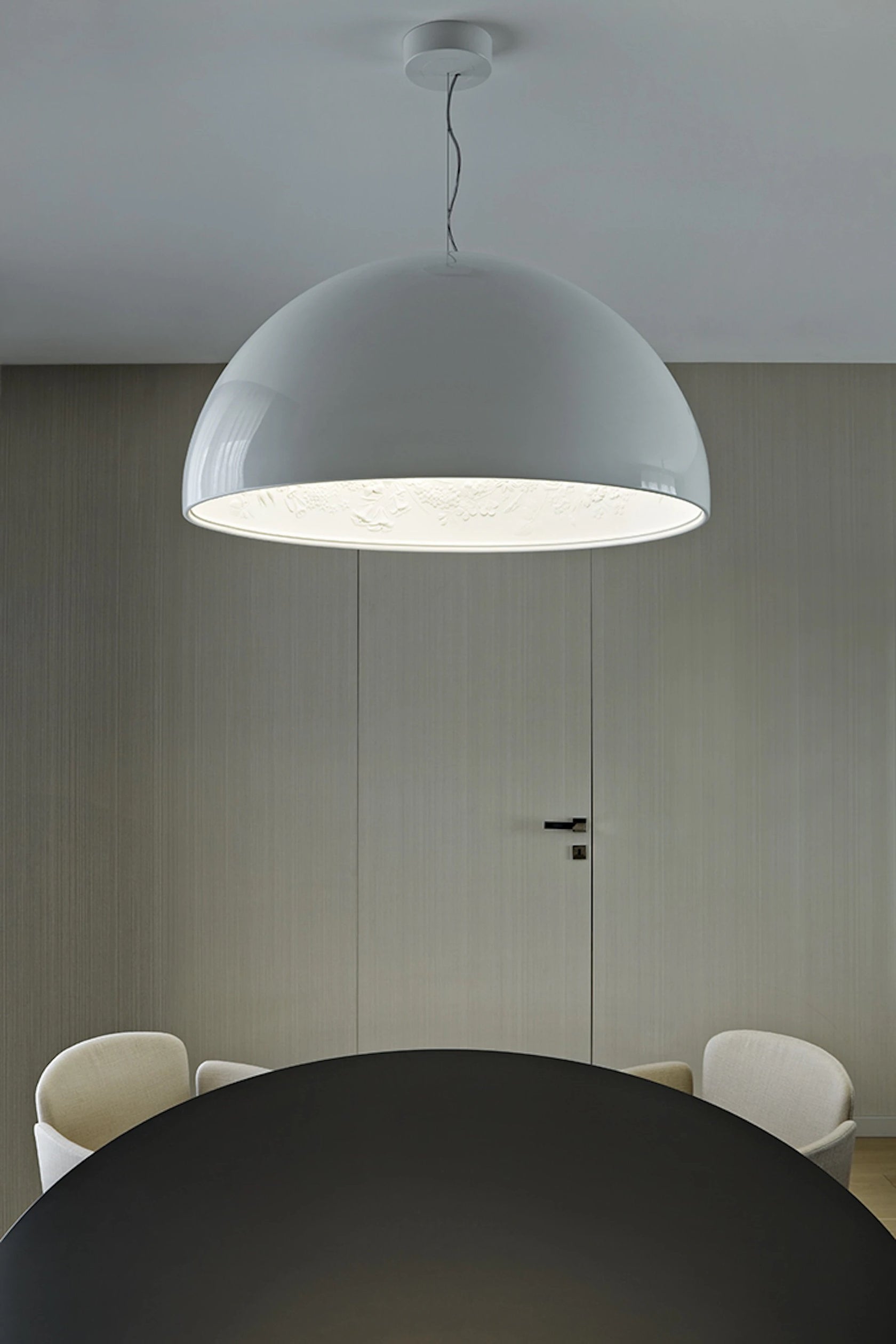 Flos Skygarden 1 Lampada 60 cm sospesa Bianco lucido spenta, dettaglio del corpo lampada e dei materiali