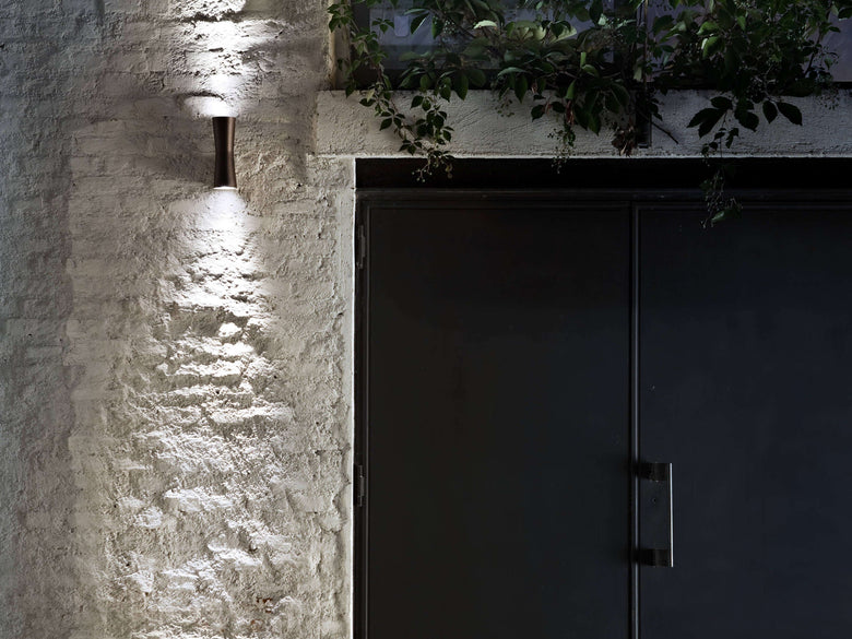 Flos Clessidra 40+40 Lampada a muro 601 lm Deep Brown, particolare del diffusore luminoso