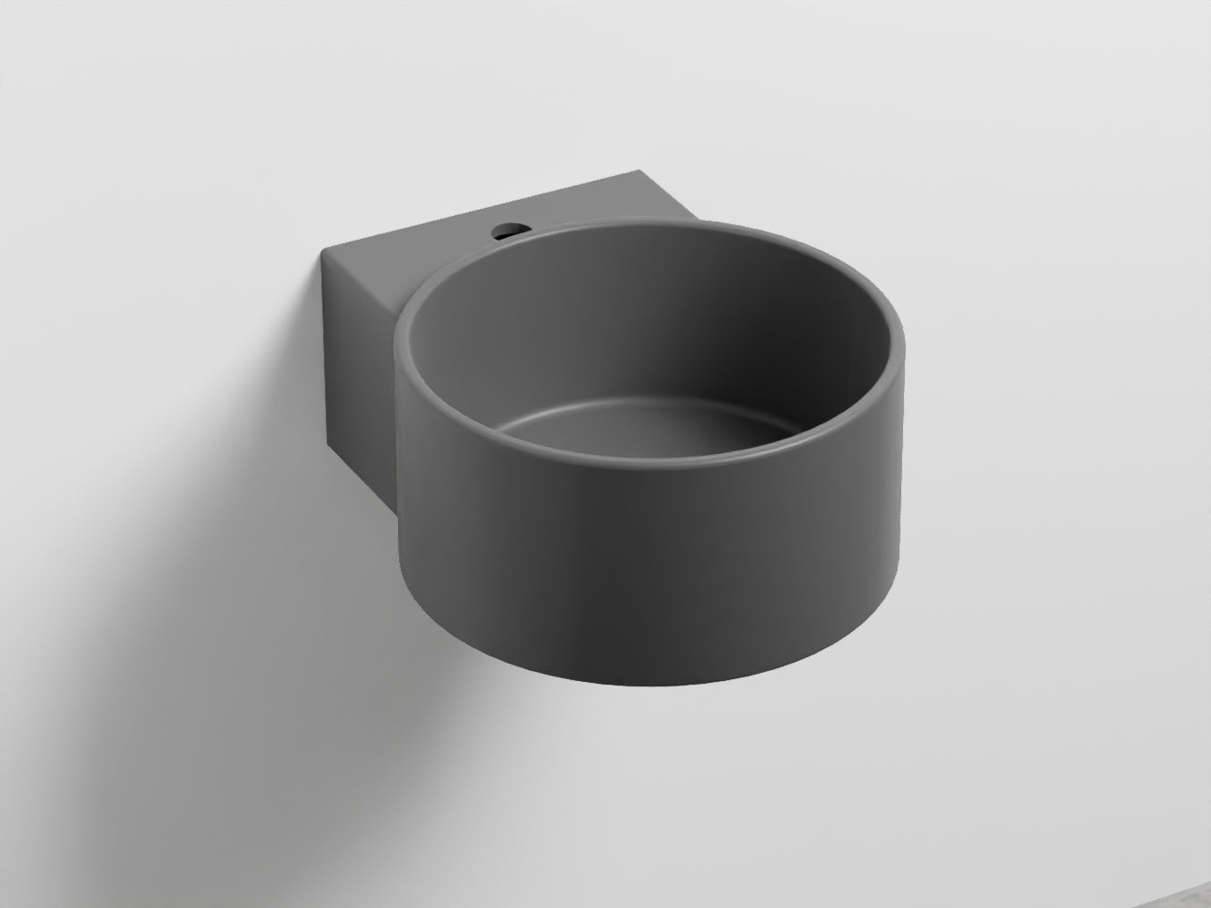 Cielo Sella Lavabo 40x48 Monoforo sospeso Senza Troppopieno in ceramica ambientato su piano bagno con accessori