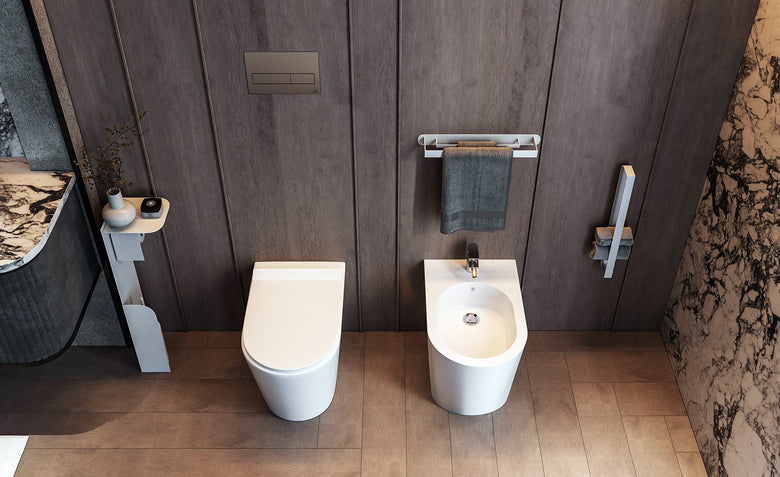 Coppia sanitari filo muro rimless in ceramica sedile soft visto dall'alto con scarico e interno visibili - Exagonshop