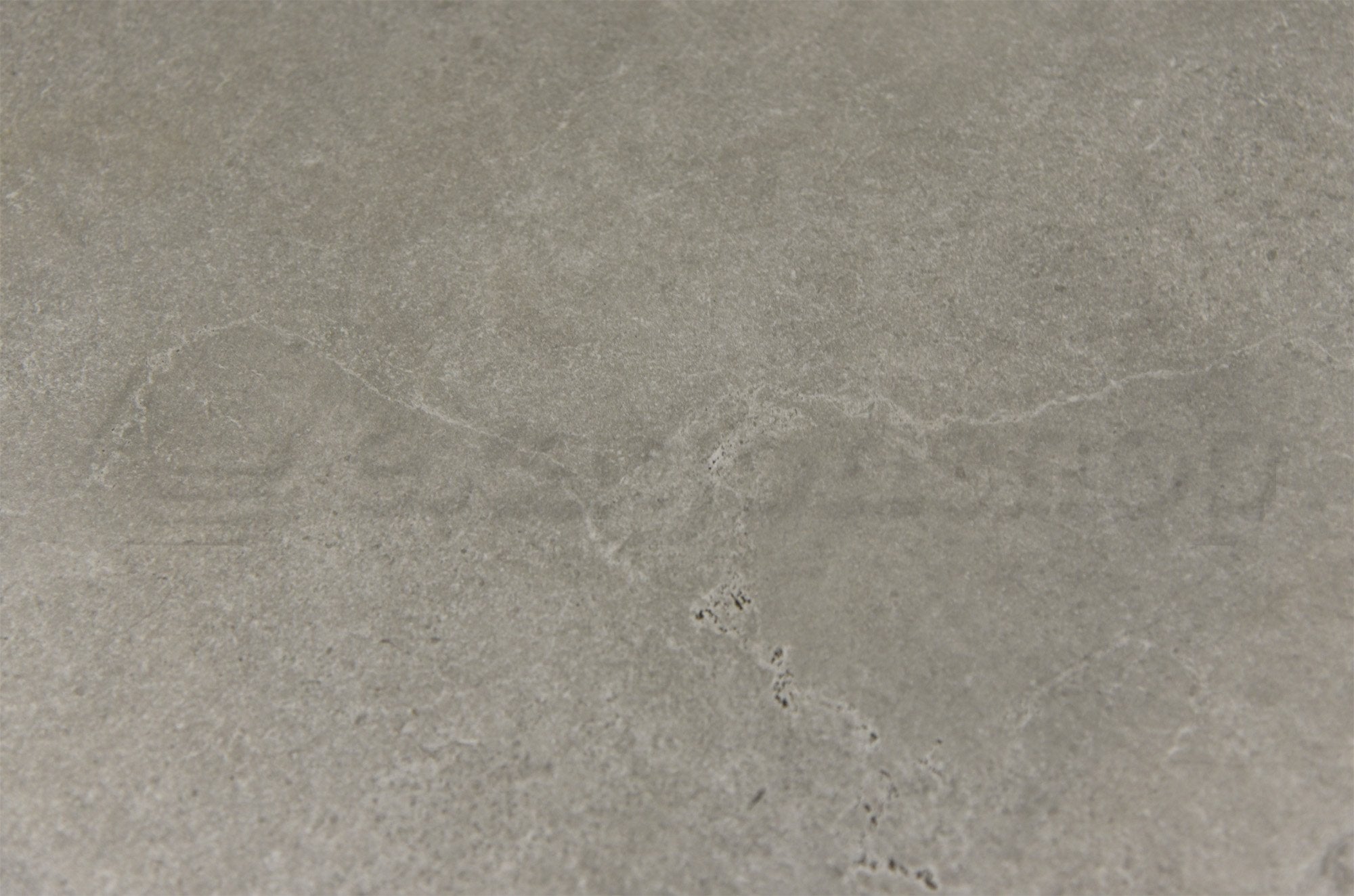 Cotto d'este stone pavimento rivestimento 90x90 rettificato in ambientazione completa, vista d'insieme della stanza...