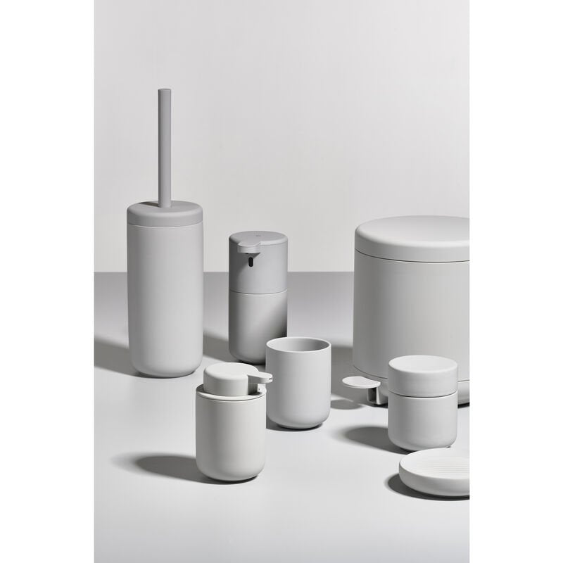 Dispenser sapone da appoggio 0,25 l in gres e abs soft, dettaglio ravvicinato del materiale e dell'aggancio