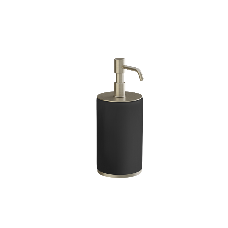 Dispenser sapone liquido da appoggio nero brass brushed montato a parete, vista del design e della finitura