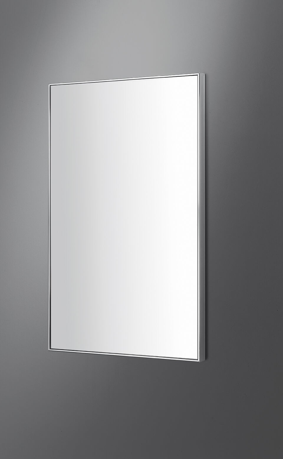 Colombo Gallery Specchio 60x80 spessore 6 mm con cornice con lavabo e rubinetteria, vista frontale su sfondo neutro...