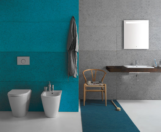 Globo Forty3 Multi Bidet filo parete a pavimento Monoforo, vista frontale su sfondo bianco - Ceramica Globo
