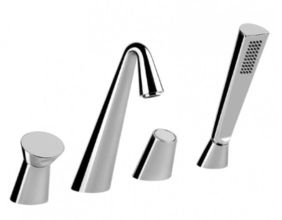 Gessi Cono Gruppo bordo vasca 4 fori con bocca di ambientato in box doccia con pareti in vetro