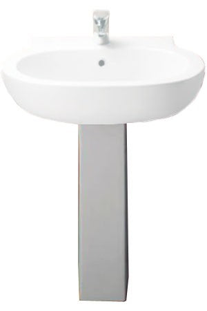 Ideal Standard Linda Colonna Per Lavabo Bianco ambientato su piano bagno con accessori