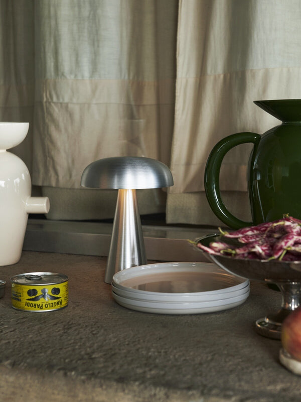 Lampada fungo ricaricabile 16 cm con cavo usb magnetico alluminium &Tradition Como SC53