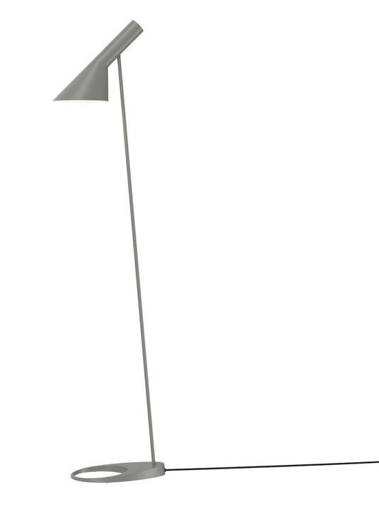 Louis Poulsen AJ Lampada design a pavimento H.130 cm con interruttore a pedale e cavo nero in acciaio warm grey