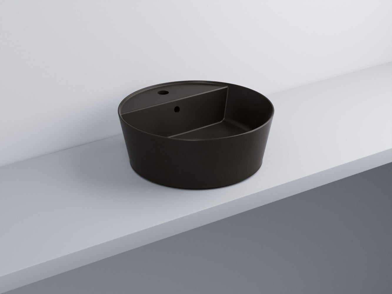 Cielo Handy lavabo 45 cm tondo monoforo da appoggio e in ceramica ambientato su piano bagno con accessori