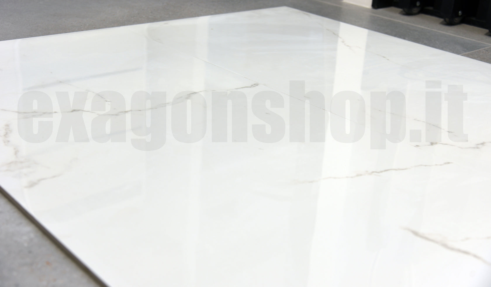 La Fenice Marble 60x120 Pavimento Rivestimento Rettificato, superficie e texture ravvicinata del gres - La Fenice Ceramiche