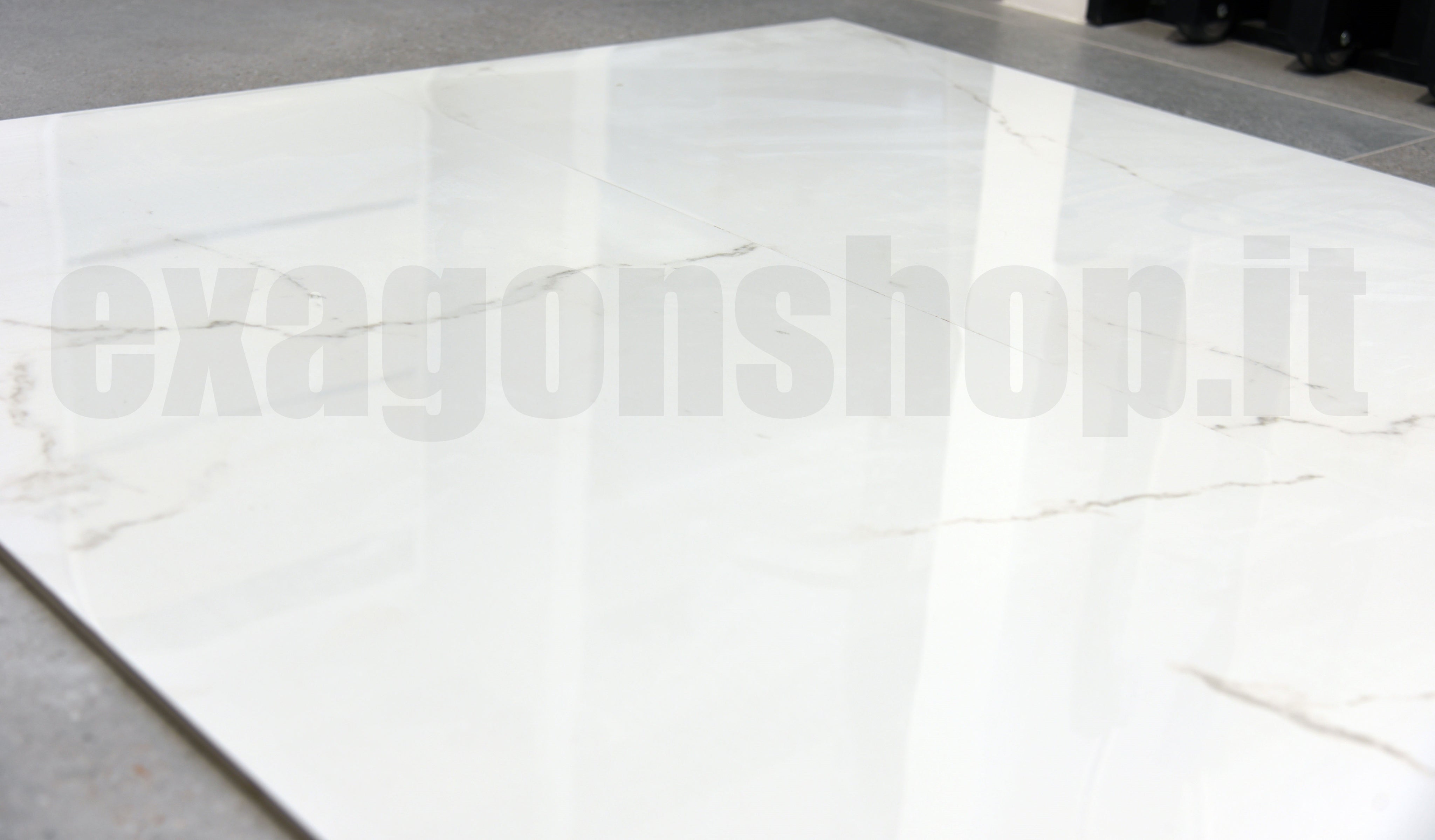 La Fenice Marble 60x120 Pavimento Rivestimento Rettificato, superficie e texture ravvicinata del gres - La Fenice Ceramiche