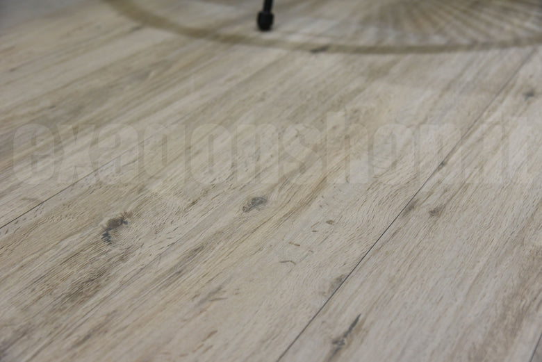 Pavimento 145x90 Effetto Legno rettificato Prima Scelta In in ambientazione completa, vista d'insieme della stanza