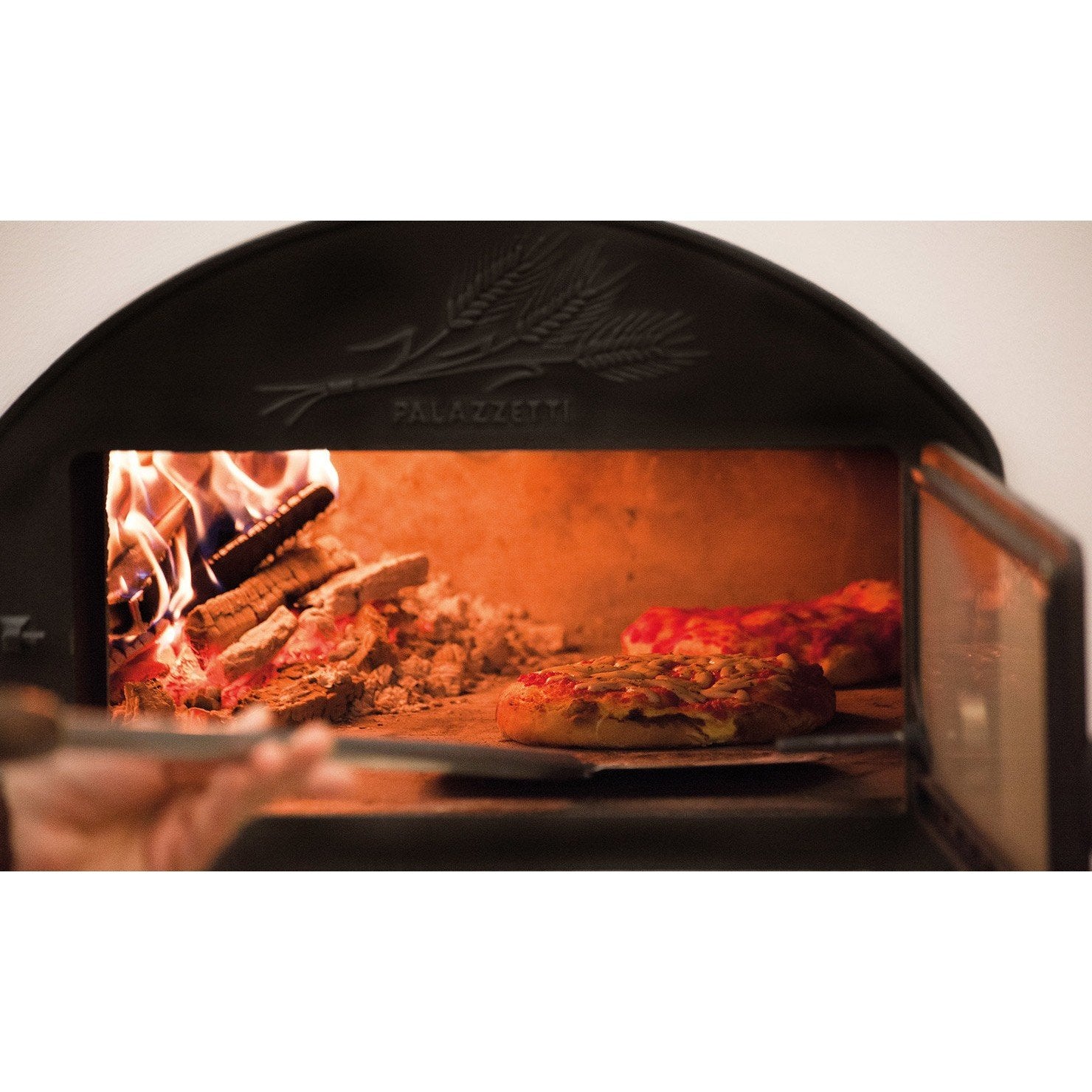 Palazzetti Maxime 2 barbecue con forno a legna grill cappa, vista laterale che mostra profilo e dimensioni