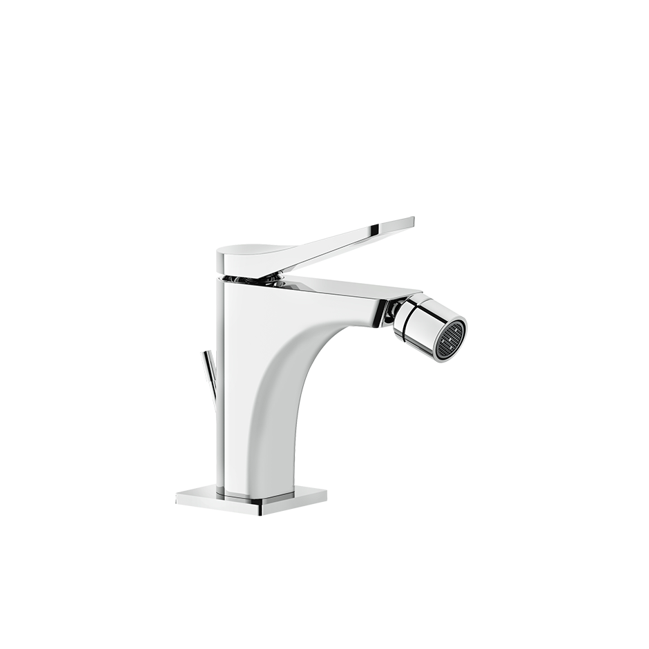 Miscelatore bidet monocomando con flessibili di Cromo Lucido, vista frontale della maniglia e della bocca di erogazione