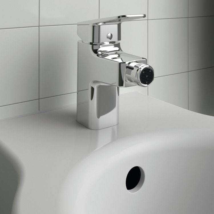 Ideal Standard Ceraplan Miscelatore Bidet Monocomando Cromo, vista frontale della maniglia e della bocca di erogazione