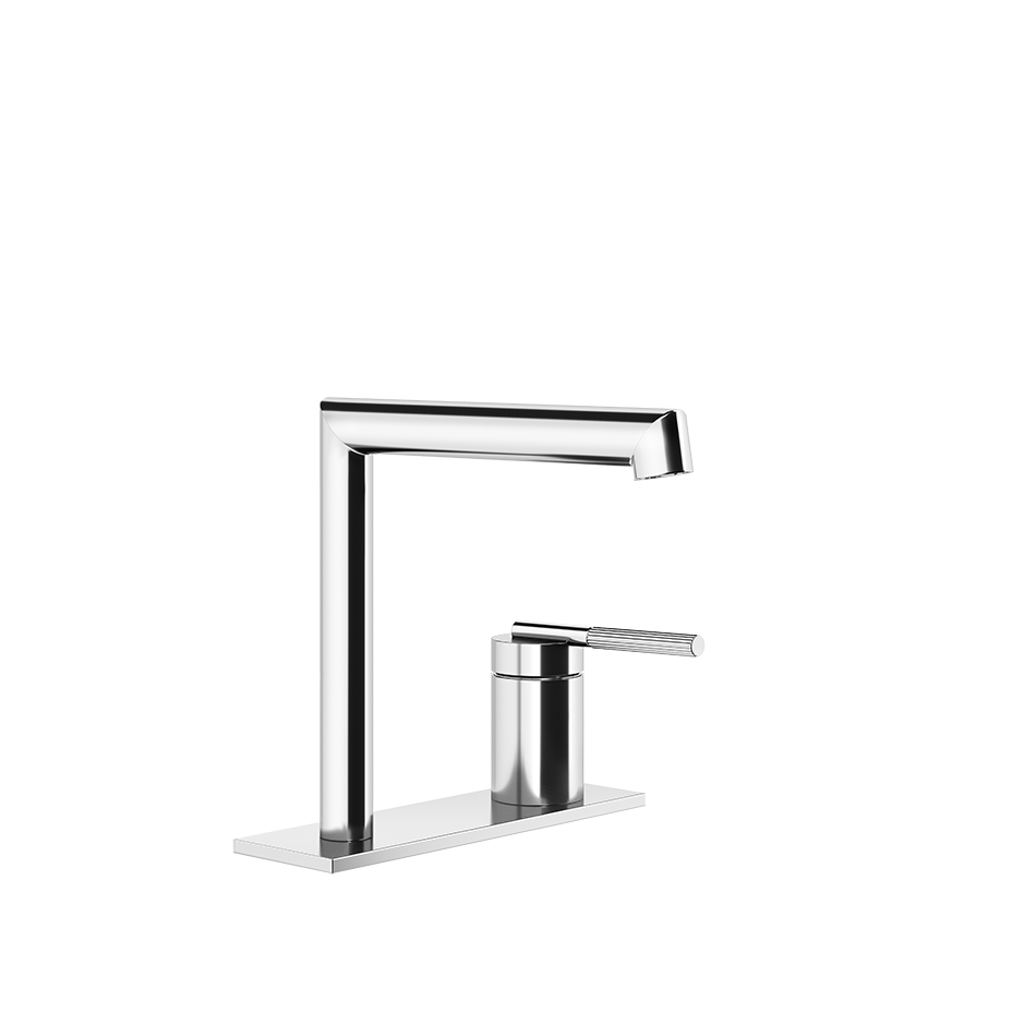 Gessi Ingranaggio Miscelatore lavabo parte incasso non Cromato ambientato su piano bagno con accessori