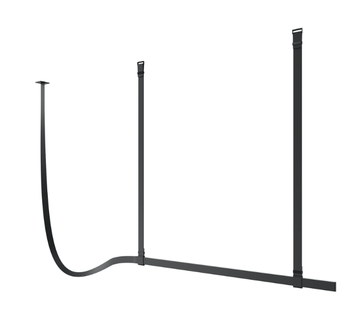 Flos Belt Lampada 200x150 sospesa in Pelle Naturale Nera in alluminio e policarbonato accesa in ambiente, design e...