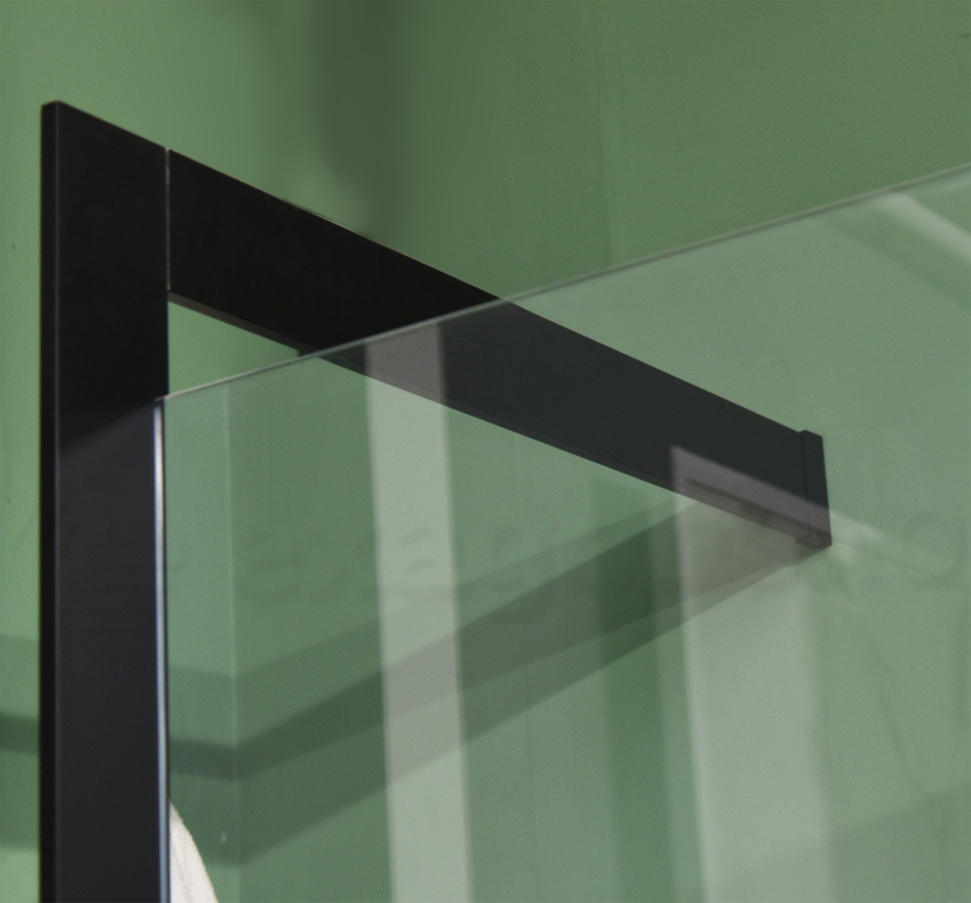 Schema tecnico di Novellini Kuandra H Parete doccia 117 a 120 cm H 200 nero con misure e configurazione