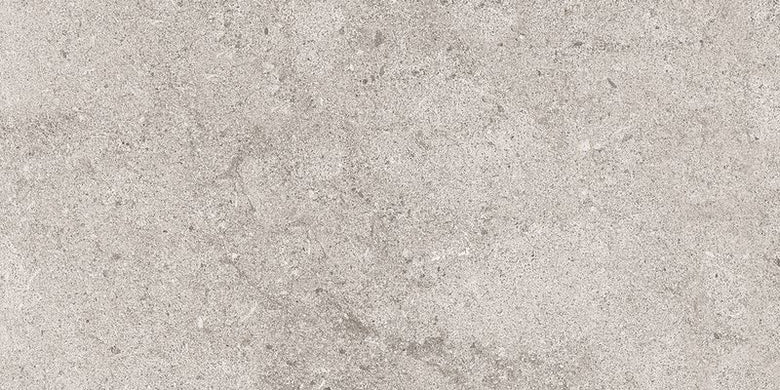Pavimento Rivestimento 30x60 Effetto Pietra in Gres posata in ambiente arredato, dettaglio della venatura