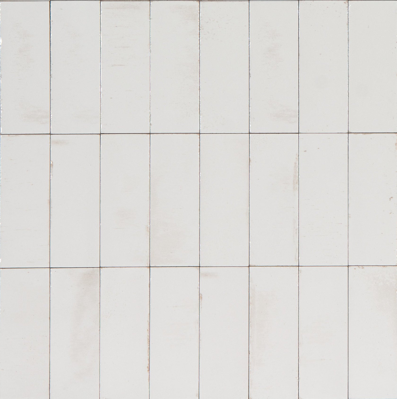 Pavimento Rivestimento 5x15 In Gres Porcellanato Bianco, superficie e texture ravvicinata del gres