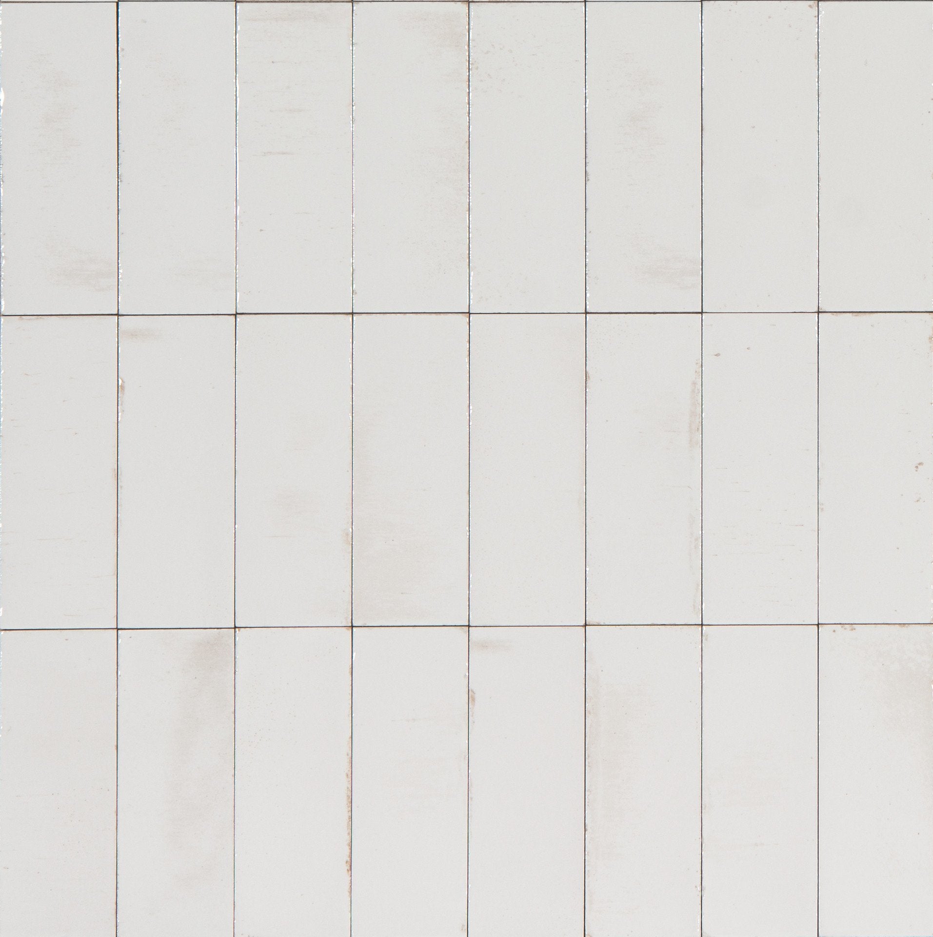Pavimento Rivestimento 5x15 In Gres Porcellanato Bianco, superficie e texture ravvicinata del gres