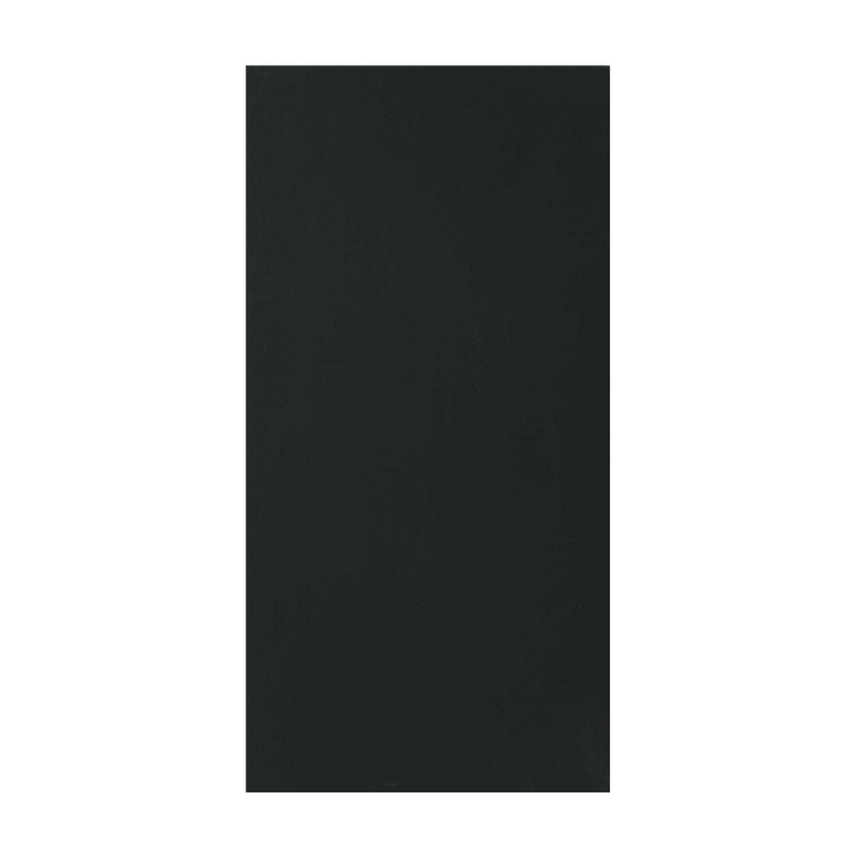 Pavimento rivestimento 60x120 rettificato 9 mm black in ceramica e naturale, superficie e texture ravvicinata del gres...