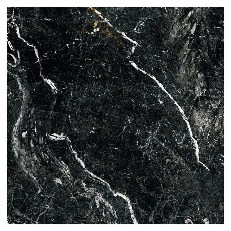 Pavimento rivestimento 60x60 effetto marmo rettificato 7 mm posata in ambiente arredato, dettaglio della venatura