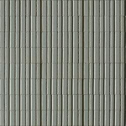 Ragno glace rivestimento 7x20 spessore 11,5 mm in gres in gres porcellanato e lucido, superficie e texture ravvicinata...