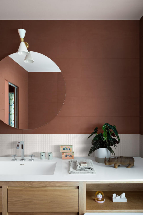 Rivestimento 25x76 Effetto Resina spessore 9 mm in pasta bianca Terracotta Ceramiche Ragno Now 00R9MU06