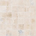Rivestimento 30x30 mosaico su rete 4,7x4,7 in gres fine Beige in porcellana e naturale, superficie e texture ravvicinata...