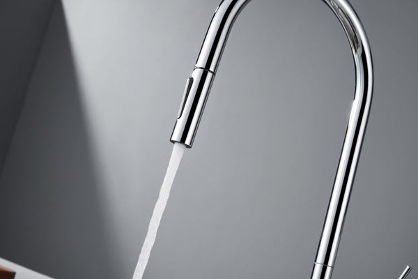 Rubinetto cucina monocomando con bocca estraibile in ottone cromato Novara