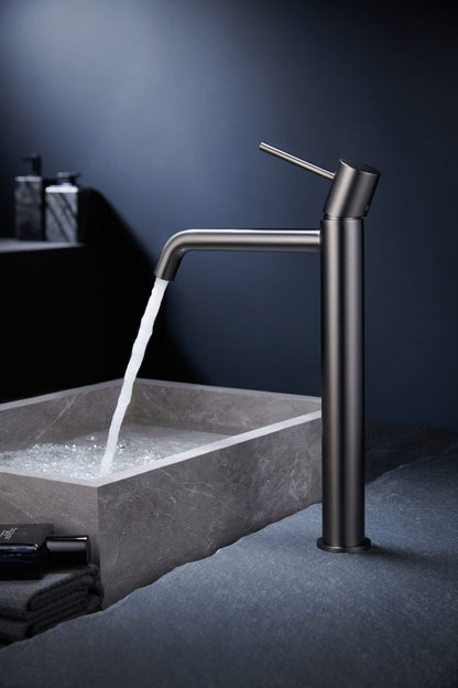 Rubinetto miscelatore alto per lavabo monocomando senza scarico in ottone canna di fucile Memo