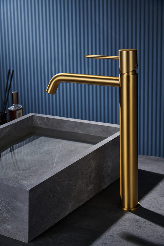 Rubinetto miscelatore alto per lavabo senza scarico in ottone oro spazzolato Memo