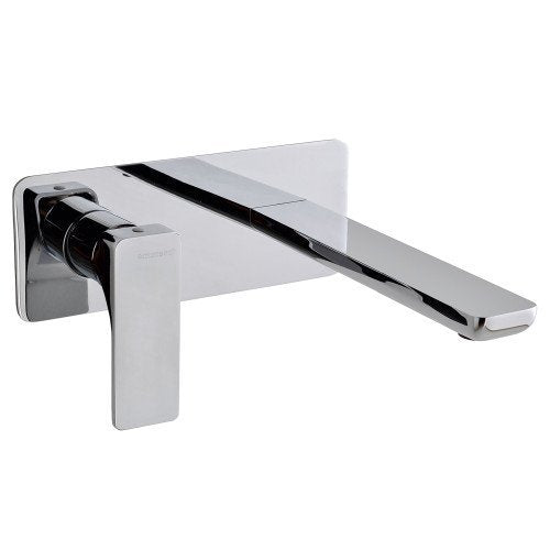 Treemme Hask miscelatore lavabo a muro 180mm senza parte Cromo Lucido ambientato su piano bagno con accessori...
