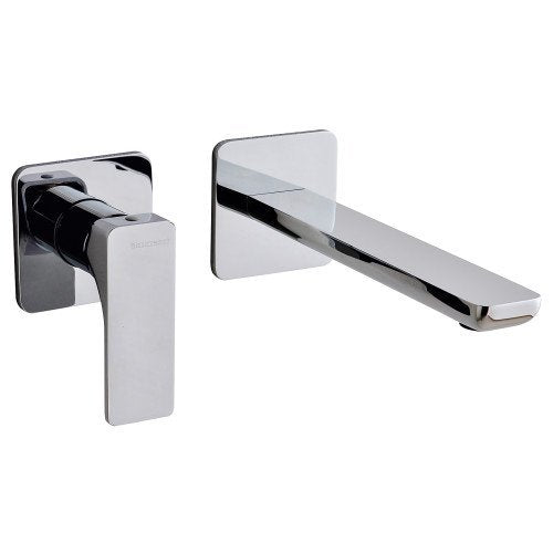 Treemme Hask RWIT6AC7CC01 miscelatore lavabo 183mm senza Cromo Lucido ambientato su piano bagno con accessori...