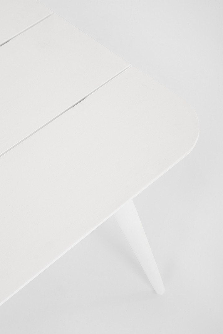 Andrea Bizzotto Jadia salotto ad intreccio bianco beige ambientato in spazio living con arredi coordinati