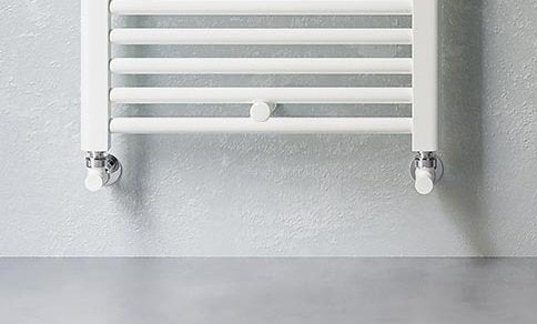 Lazzarini Sanremo Scaldasalviette ad acqua 803x500 dritto 00 Bianco, vista laterale che mostra profilo e dimensioni