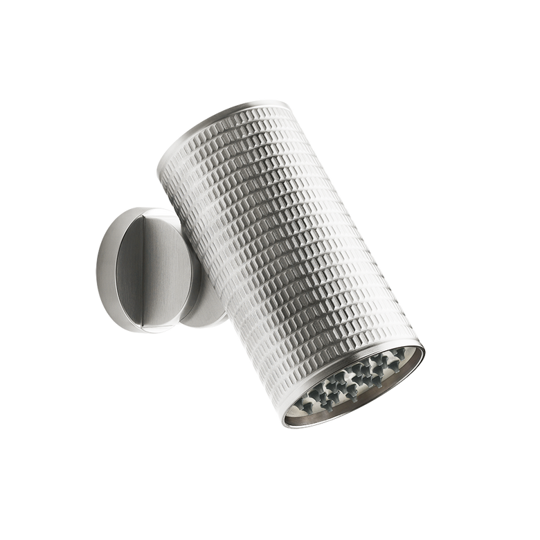 Gessi Spotwater Soffione a parete funzione rain steel, vista frontale della maniglia e della bocca di erogazione